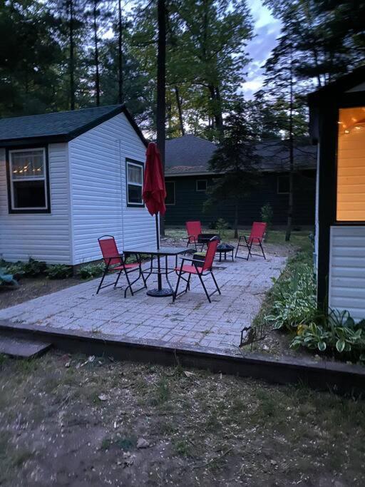 Big Blue Lake Cottages, Llc - Cottage #5 Holton Kültér fotó