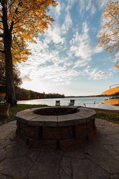 Big Blue Lake Cottages, Llc - Cottage #5 Holton Kültér fotó