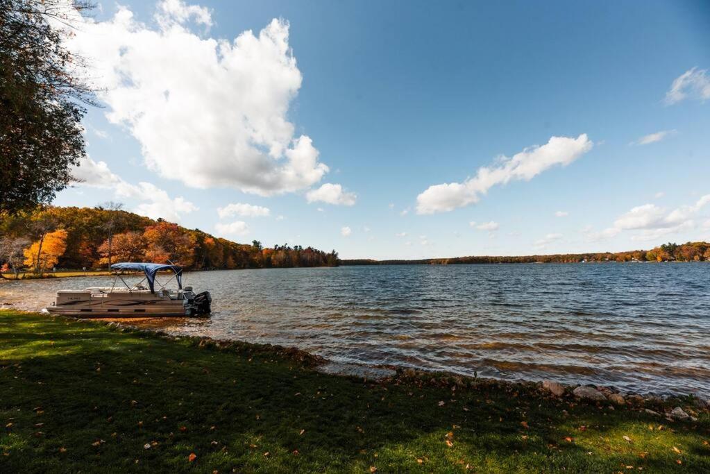Big Blue Lake Cottages, Llc - Cottage #5 Holton Kültér fotó