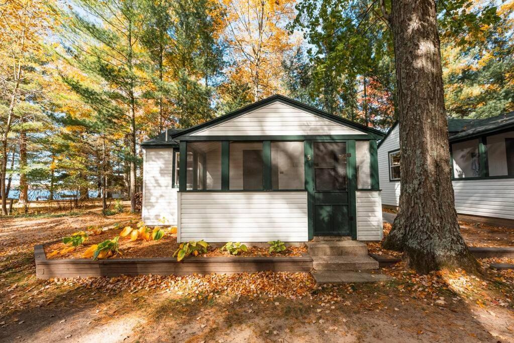 Big Blue Lake Cottages, Llc - Cottage #5 Holton Kültér fotó